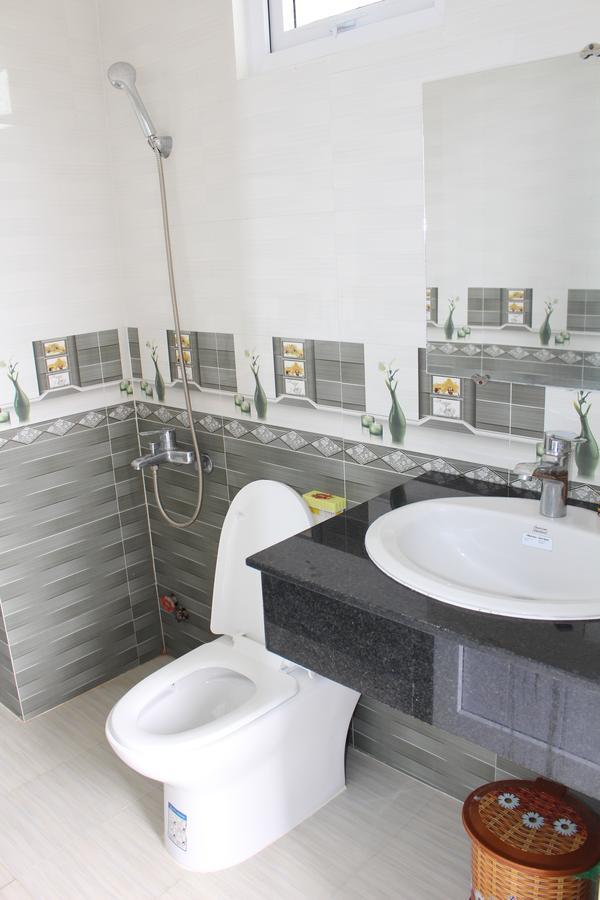 Hoang Gia Doc Let Hotel Ninh Hoa Luaran gambar